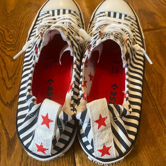 Converse Slip-Ons - Picture 2 of 4